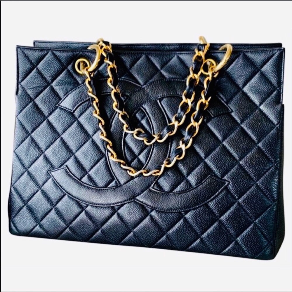 Grand Shopping Tote Chanel- Authentic